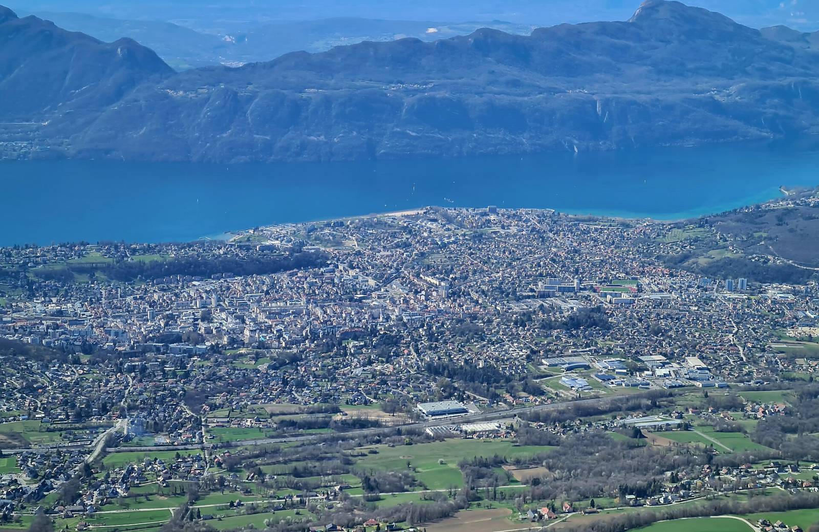 Rencontre cougar Aix-les-Bains