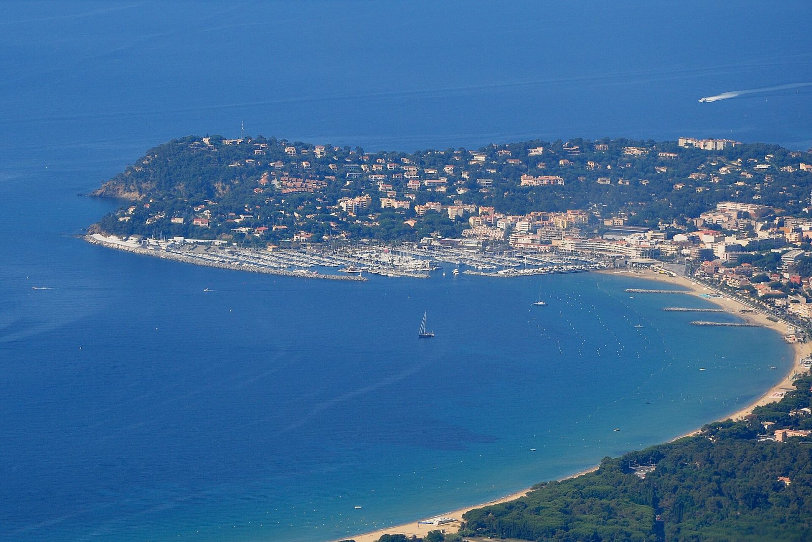 Rencontre cougar Cavalaire-sur-Mer