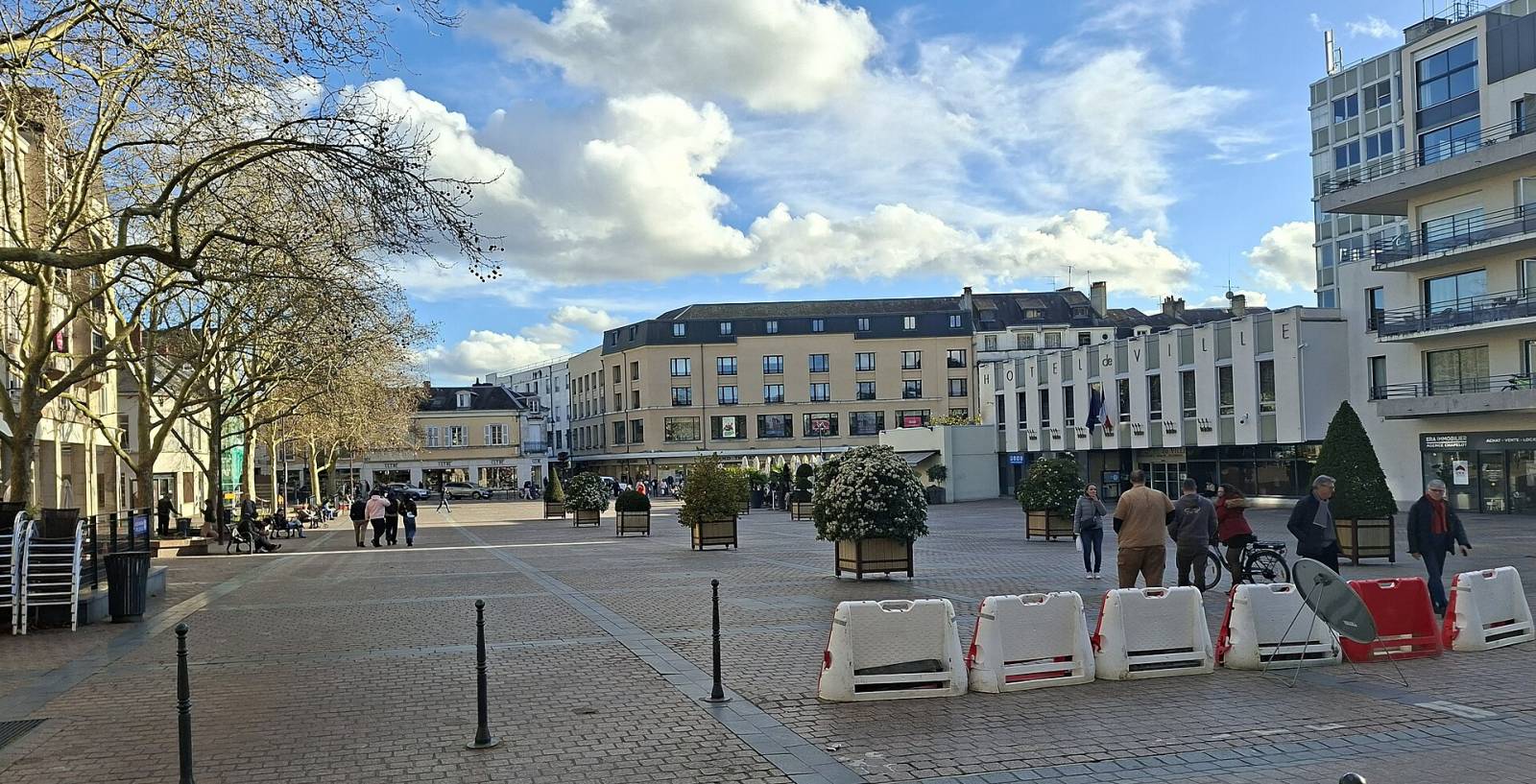 Rencontre cougar Châteauroux