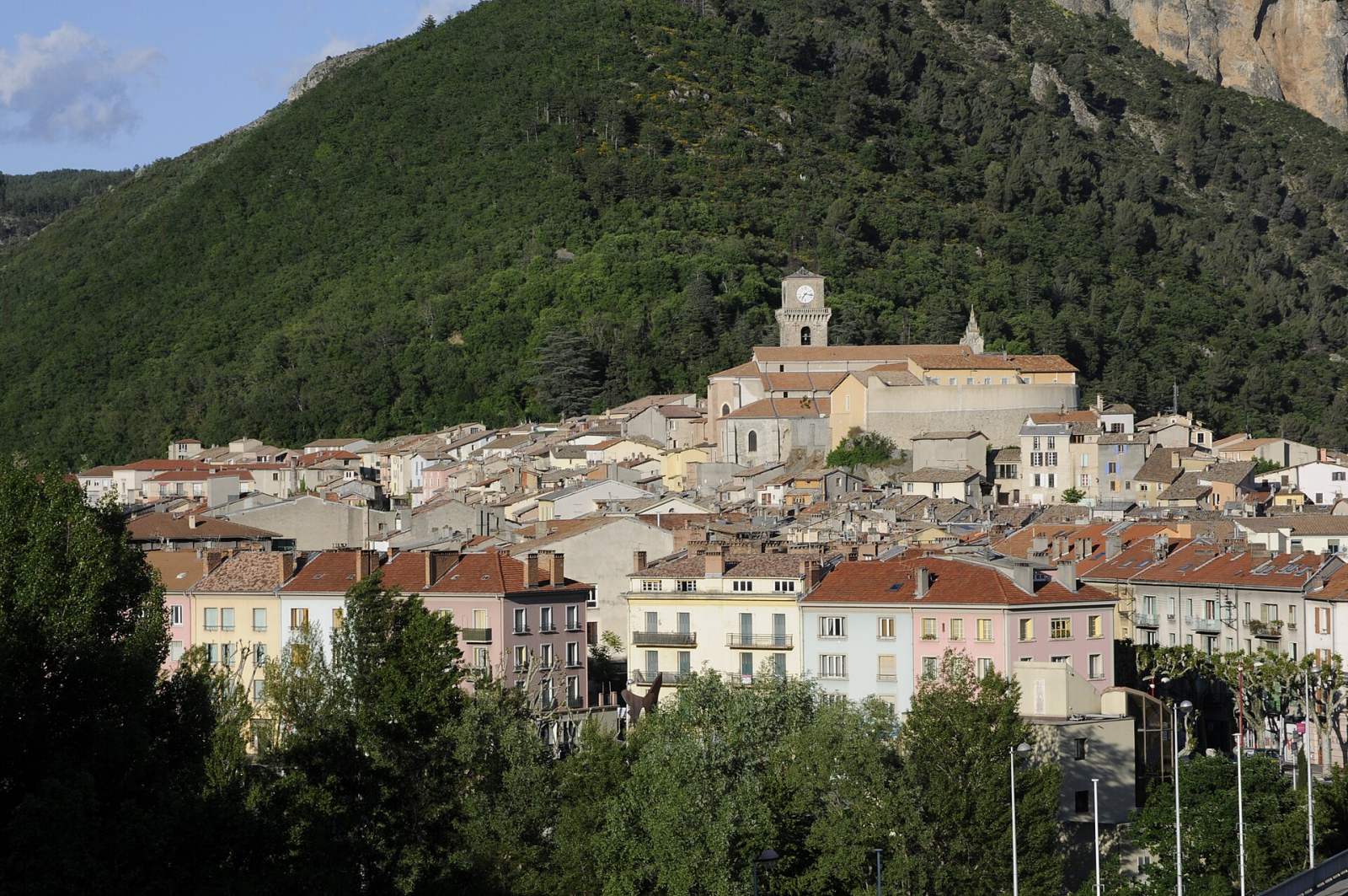 Rencontre cougar Digne-les-Bains