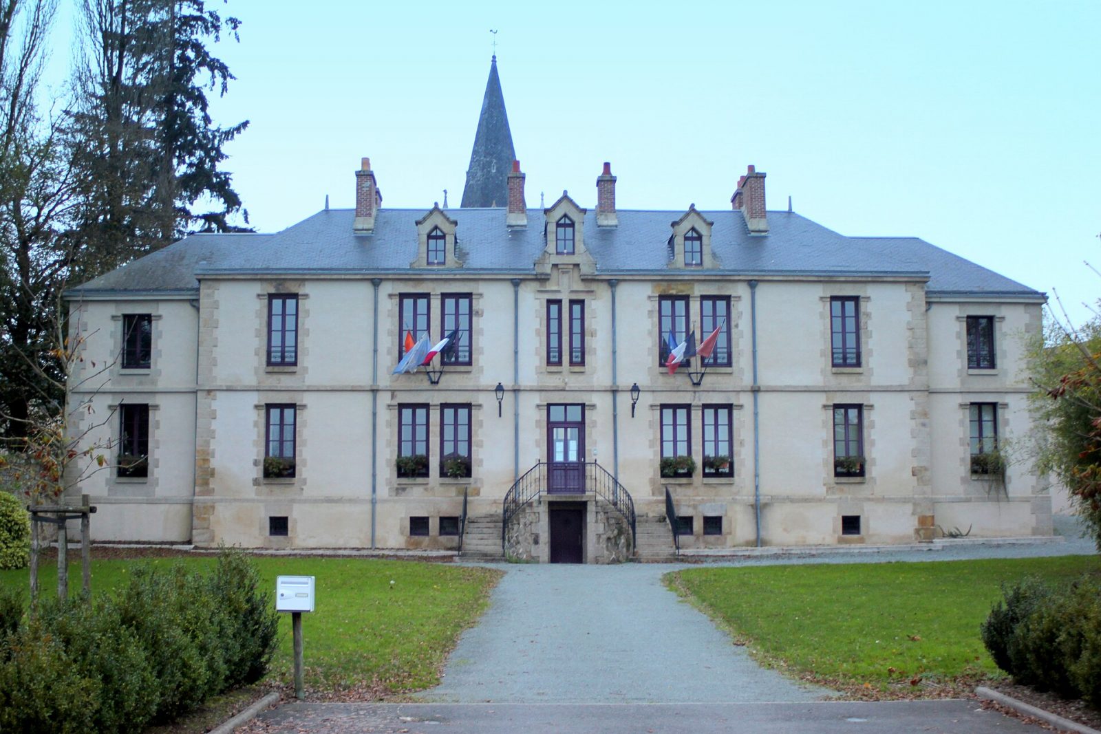 Rencontre cougar Sèvremont