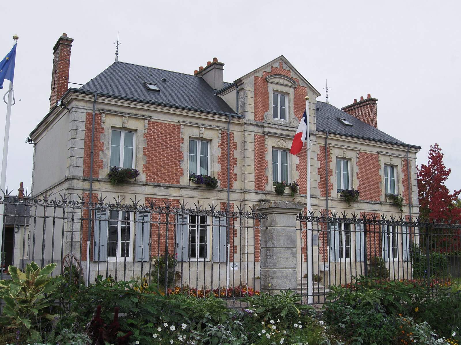 Rencontre cougar Ingré