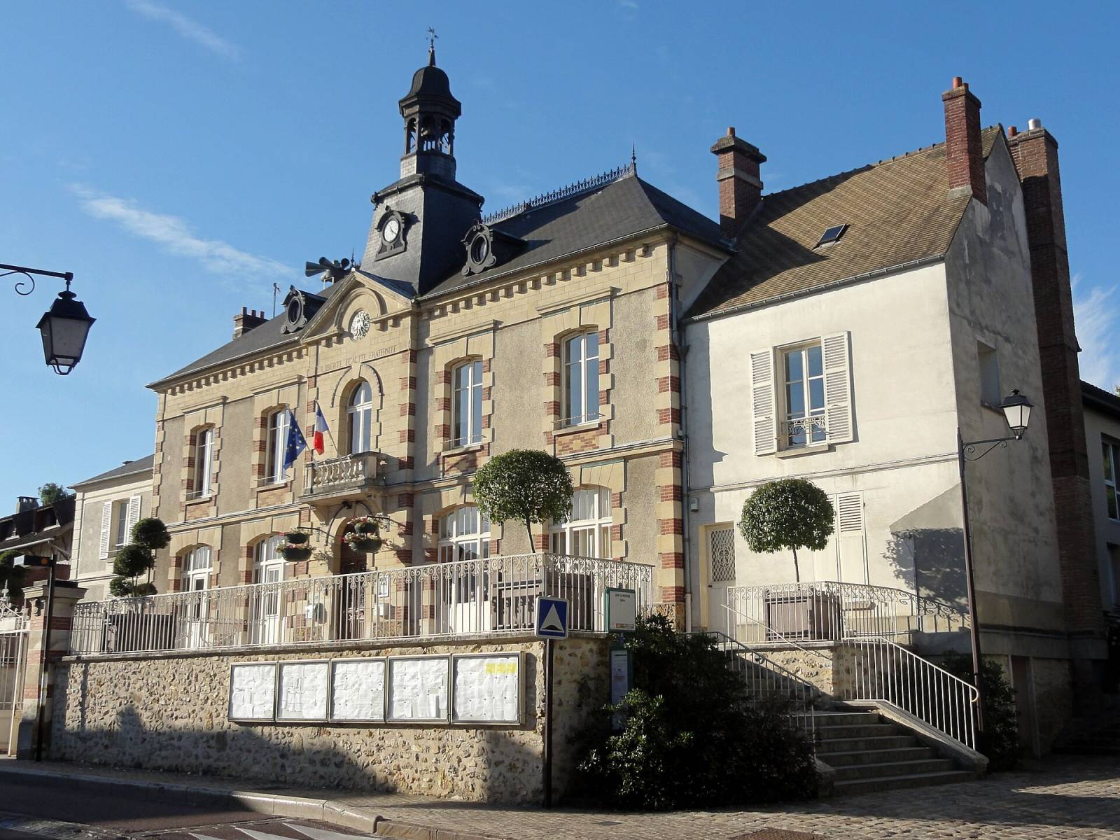 Rencontre cougar Jouy-le-Moutier