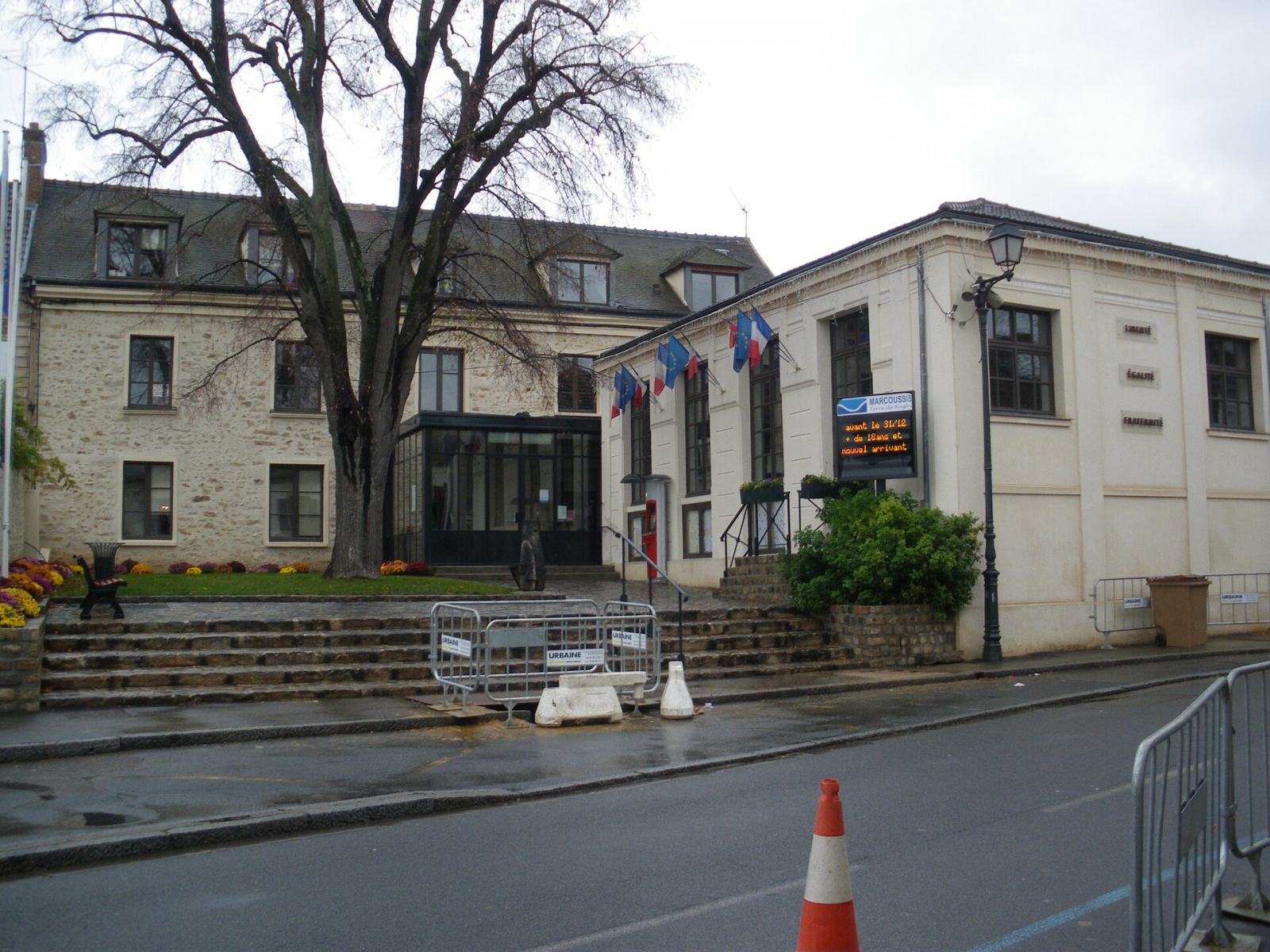 Rencontre cougar Marcoussis