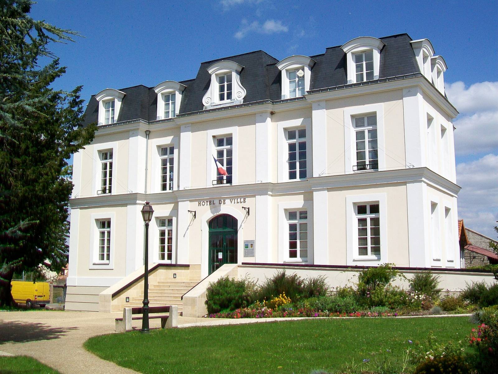 Rencontre cougar Marly-la-Ville