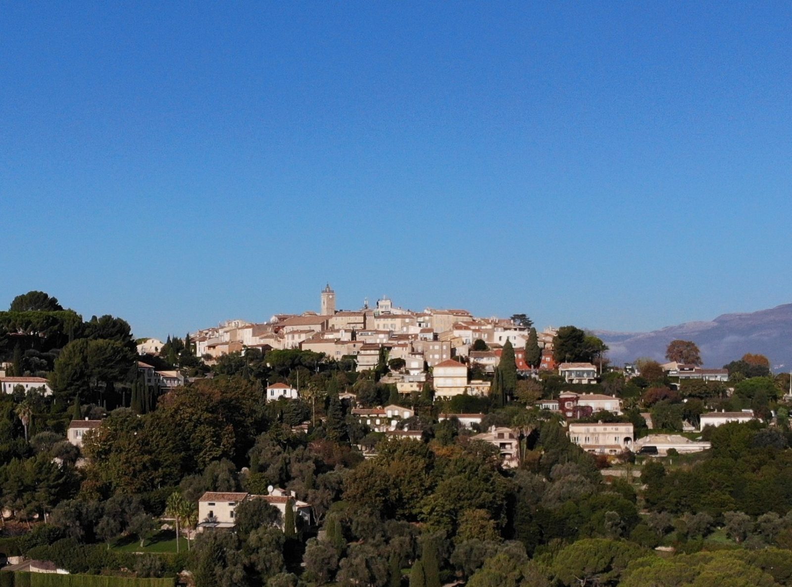 Rencontre cougar Mougins