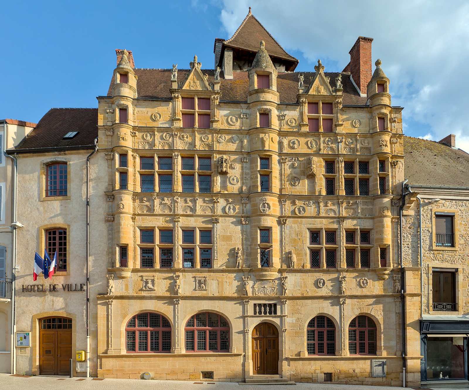 Rencontre cougar Paray-le-Monial