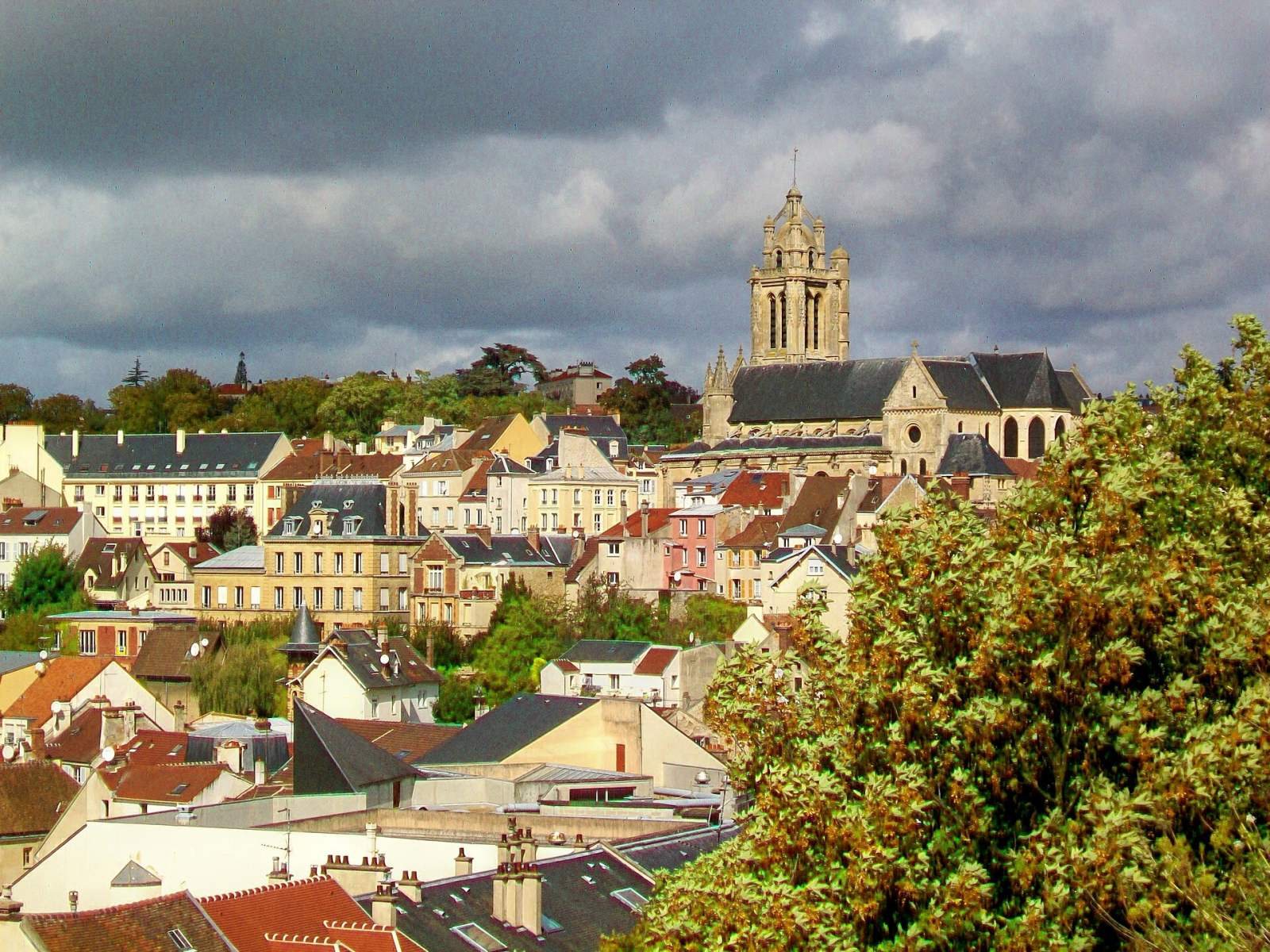 Rencontre cougar Pontoise