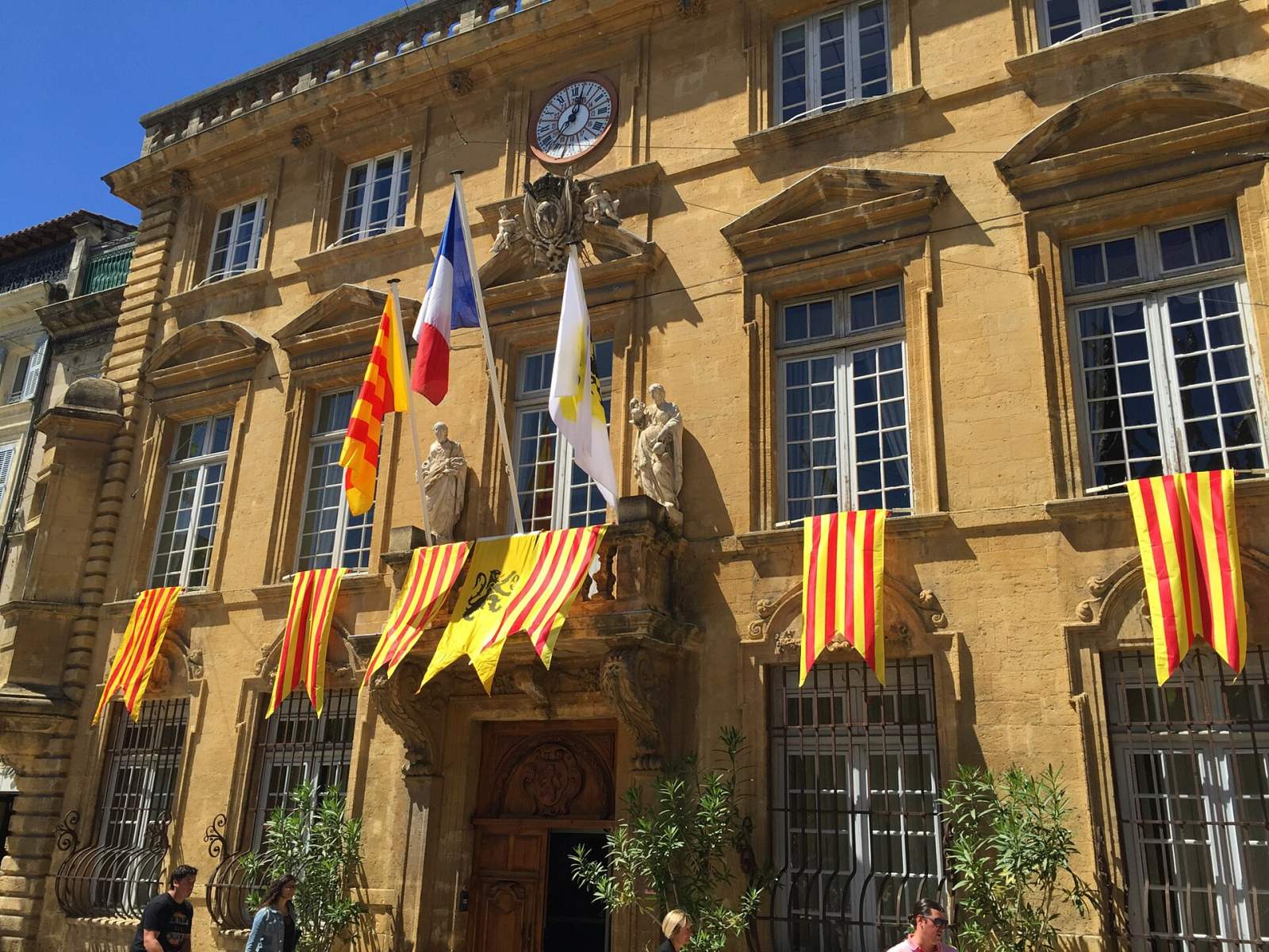 Rencontre cougar Salon-de-Provence