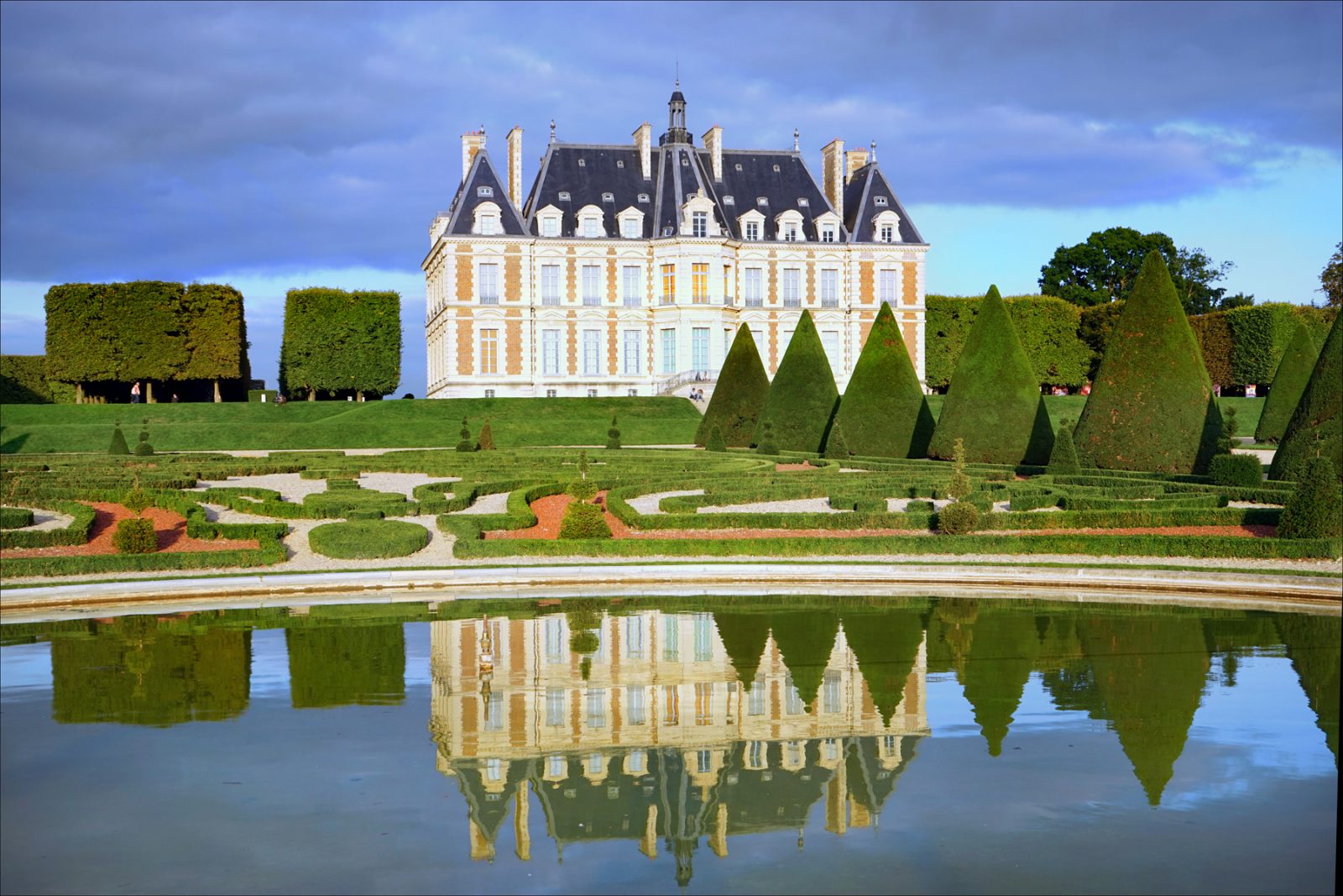 Rencontre cougar Sceaux
